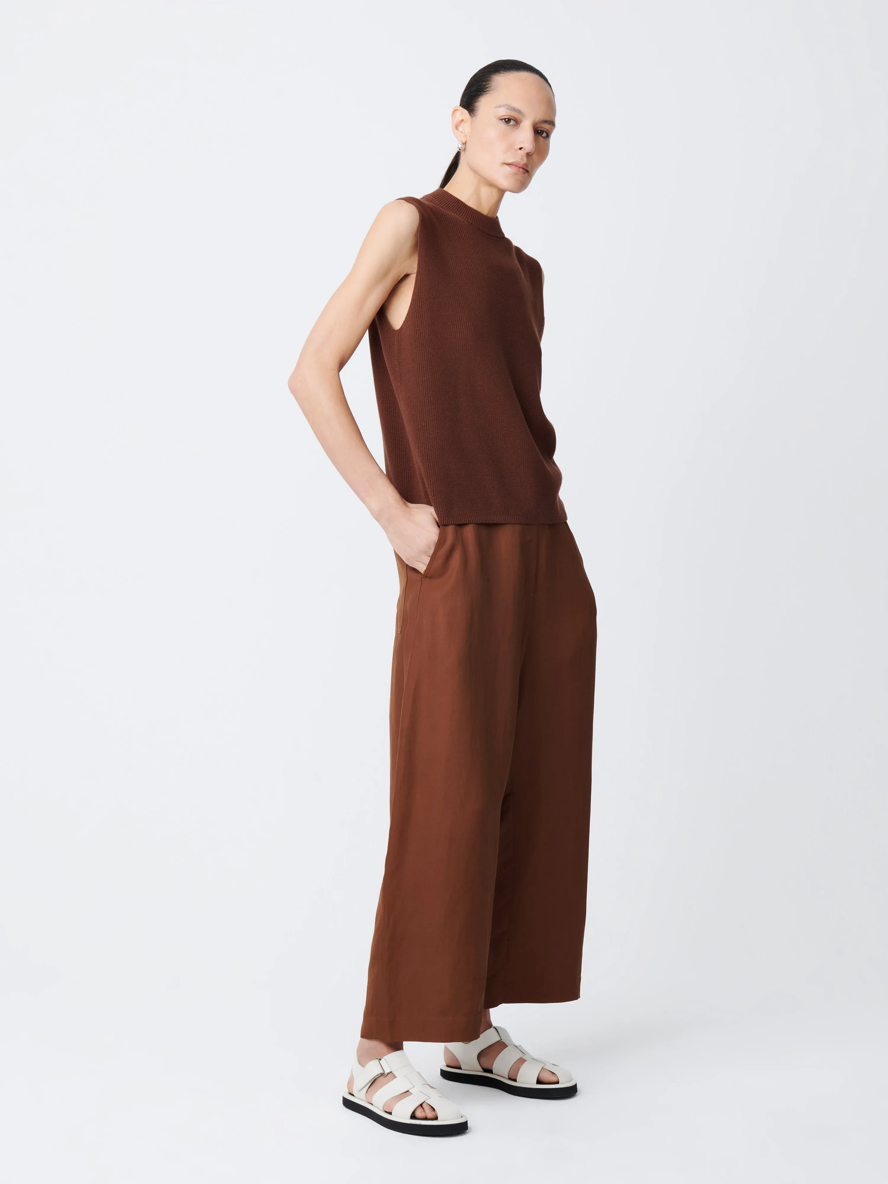 Chalco Pant in Carob Brown