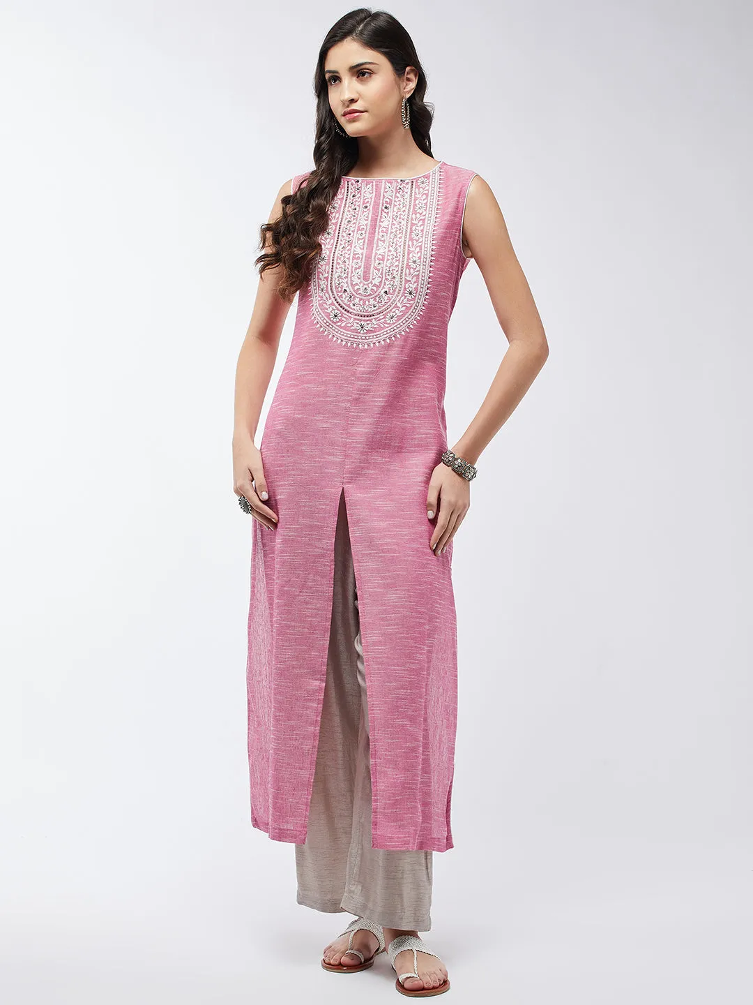 Chambray Embroidered Sleeveless Kurta