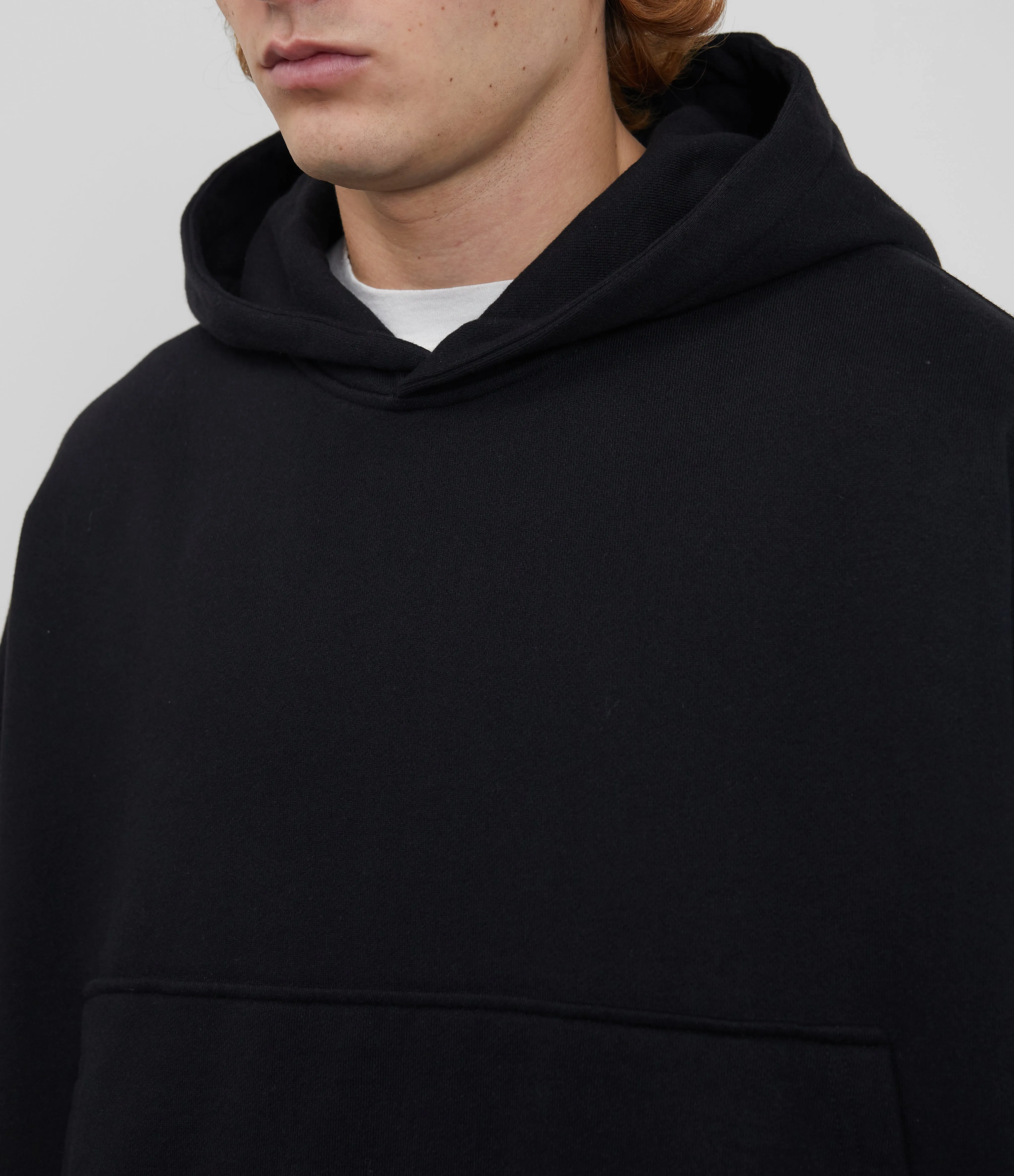 HEAVYWEIGHT CROPPED HOODIE