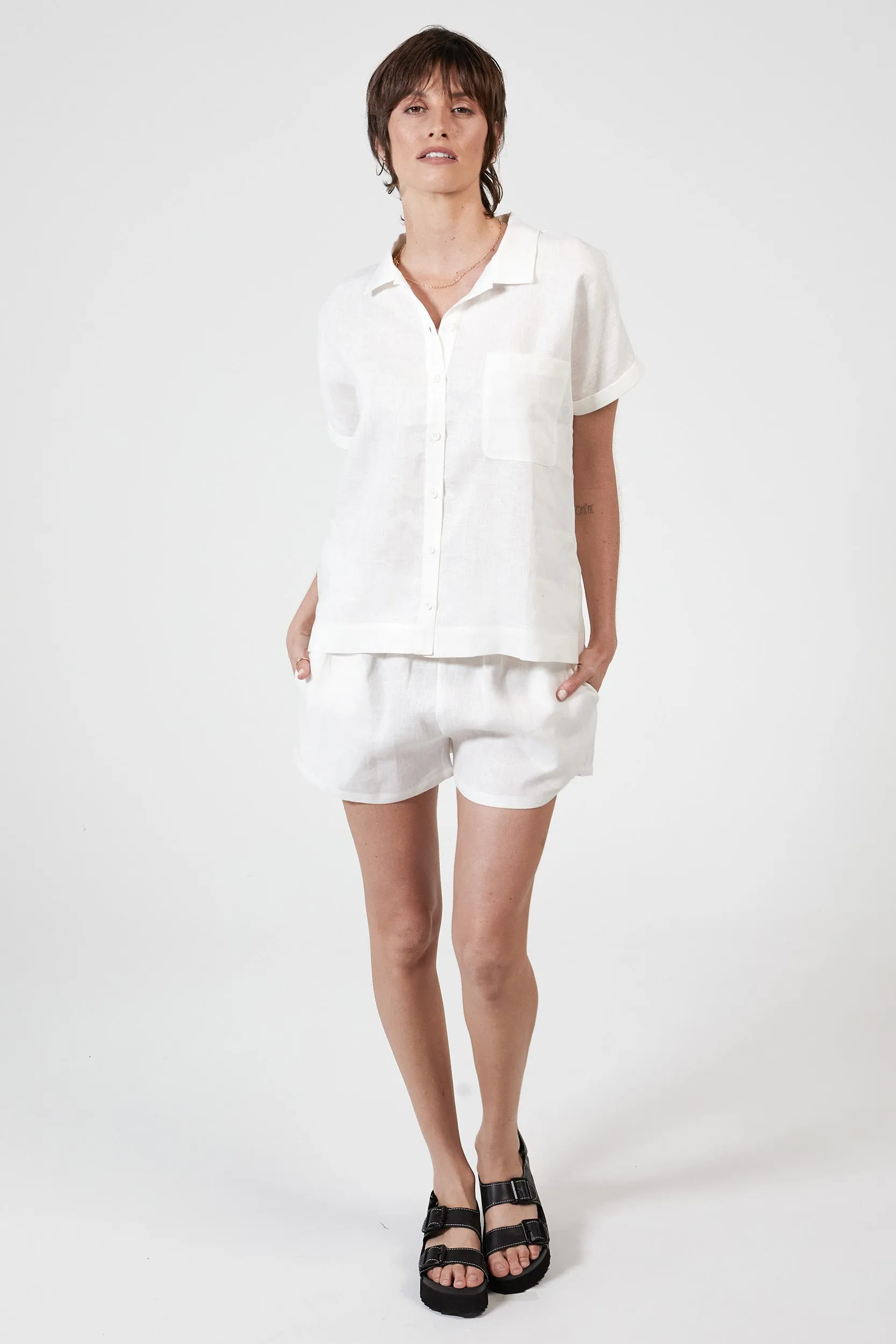 JUDE LINEN SHORT - WHITE