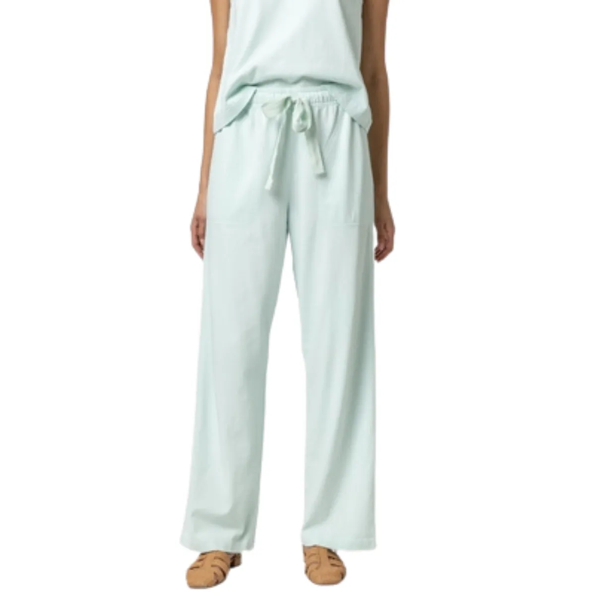 Lilla P Drawstring Waist Pant -(sky or white)