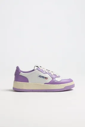 Sneaker Medalist in English Lavender